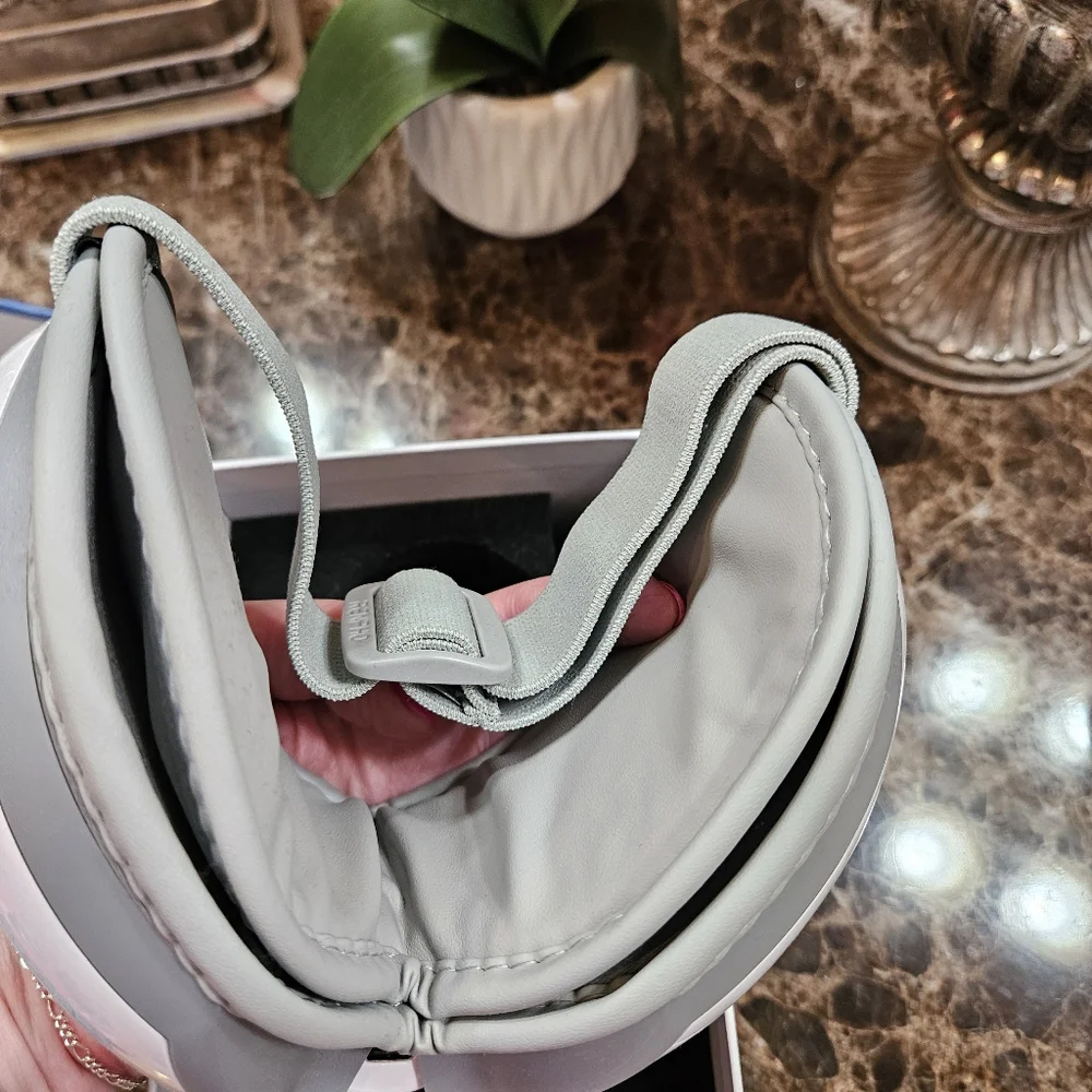 Eyeris 1 Eye Massager - White